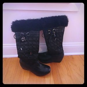 Aldo black wedges boots